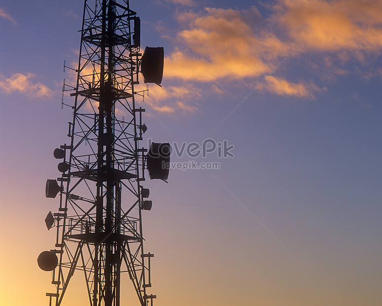 lovepik communication tower picture 501473471