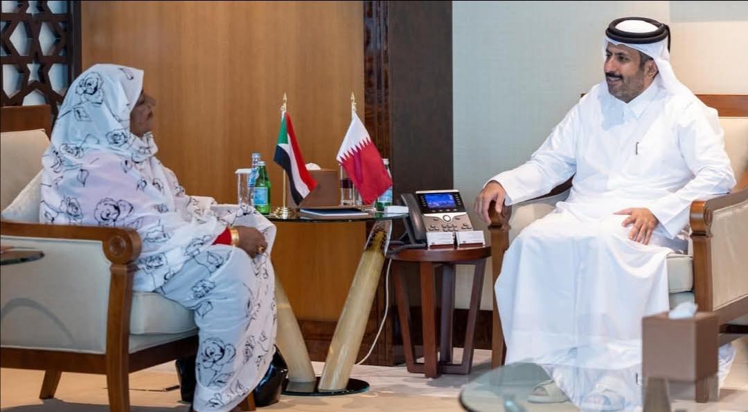 وزيرة الصناعة