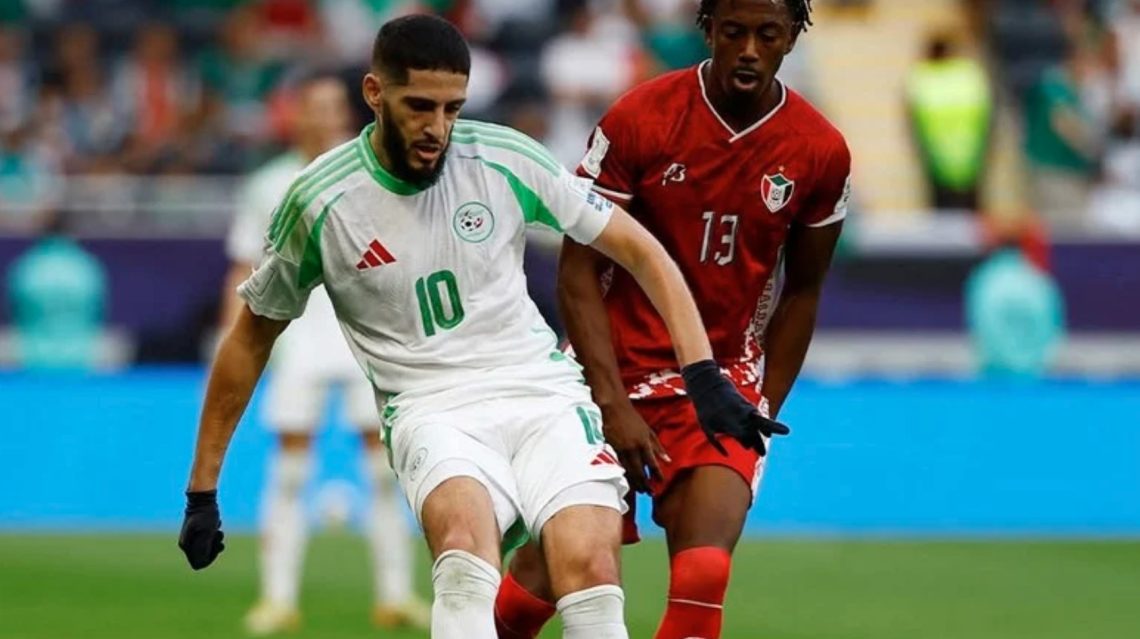 السودان يفتتح مشواره القاري أمام الجزائر.. الموعد والقنوات الناقلة السودان يفتتح مشواره القاري أمام الجزائر.. الموعد والقنوات الناقلة