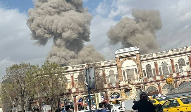 شنت الولايات المتحدة و إسرائيل، فجر السبت، هجوما جويا مشتركا على أهداف داخل إيران، في تصعيد عسكري غير مسبوق بين الجانبين، وسط تقارير عن انفجارات متعددة في العاصمة طهران وإغلاق المجالين الجويين في البلدين، في تطورات تنقلها “النورس نيوز” ضمن تغطيتها المستمرة لأحداث الشرق الأوسط.