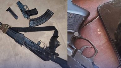 في عملية أمنية خاطفة اتسمت بالحسم، نجحت آلية مكافحة جرائم النهب بشرطة محلية أمبدة في تفكيك شبكات إجرامية خطيرة وتوجيه ضربة قوية لمجرمي "النيقرز" والمتفلتين. تفاصيل العملية: