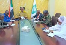 أعلنت السلطات المحلية في العاصمة السودانية، الاثنين، عن اتخاذ جملة من التدابير الأمنية والخدمية الرامية لتأمين انسياب السلع الأساسية وضبط الأوضاع الميدانية في الأسواق والأحياء السكنية خلال شهر رمضان