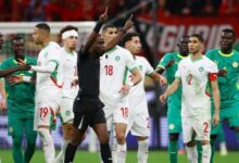 أعلن الاتحاد السنغالي لكرة القدم الأربعاء  لجوءه رسمياً إلى محكمة التحكيم الرياضي (كاس)، للطعن في قرار الاتحاد الأفريقي (كاف) الصادِم بمنح لقب كأس أمم أفريقيا للمنتخب المغربي واعتبار السنغال خاسرة بنتيجة 3-0 بقرار إداري.