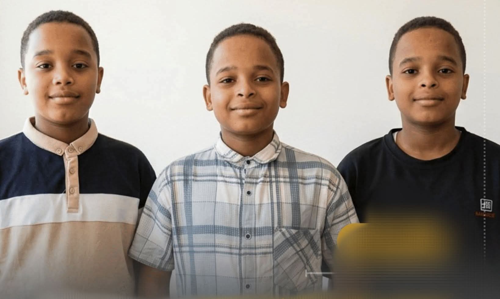 حقق ثلاثة توائم نجاحاً لافتاً في امتحانات الشهادة الابتدائية بمدرسة المور الأصفي بولاية القضارف، في إنجاز نادر لم يحظَ بالتغطية الإعلامية المستحقة.