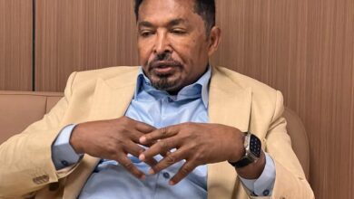 كشف الدكتور أحمد التجاني المنصوري، وزير الثروة الحيوانية والسمكية في السودان، عن حقيقة المنشور المتداول بشأن بحثه عن وظيفة أو تعاون الوزارة مع دولة الإمارات، مؤكداً أنه قديم وغير دقيق