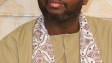 قال رئيس الجالية السودانية في موريتانيا، محمد حيدر عبدالكريم جودة، إن السلطات الموريتانية تعاملت باحترام مع السودانيين العاملين في مجال التعدين الأهلي، مؤكداً أن الإجراءات الأخيرة جاءت في إطار تطبيق القوانين المحلية، وليس استهدافاً للجالية. وأوضح جودة في بيان صحفي ح