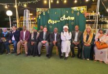 في أجواء رمضانية اتسمت بالألفة والتلاقي، نظمت رابطة الصحافة الإلكترونية السودانية – مكتب القاهرة إفطارها السنوي الجمعة بحضور دبلوماسي وإعلامي لافت، جمع مسؤولين من مصر والسودان مع عدد من ممثلي المنصات الصحفية والإعلامية، في مناسبة عكست روح التضامن المهني والتواصل الثقافي بين البلدين.