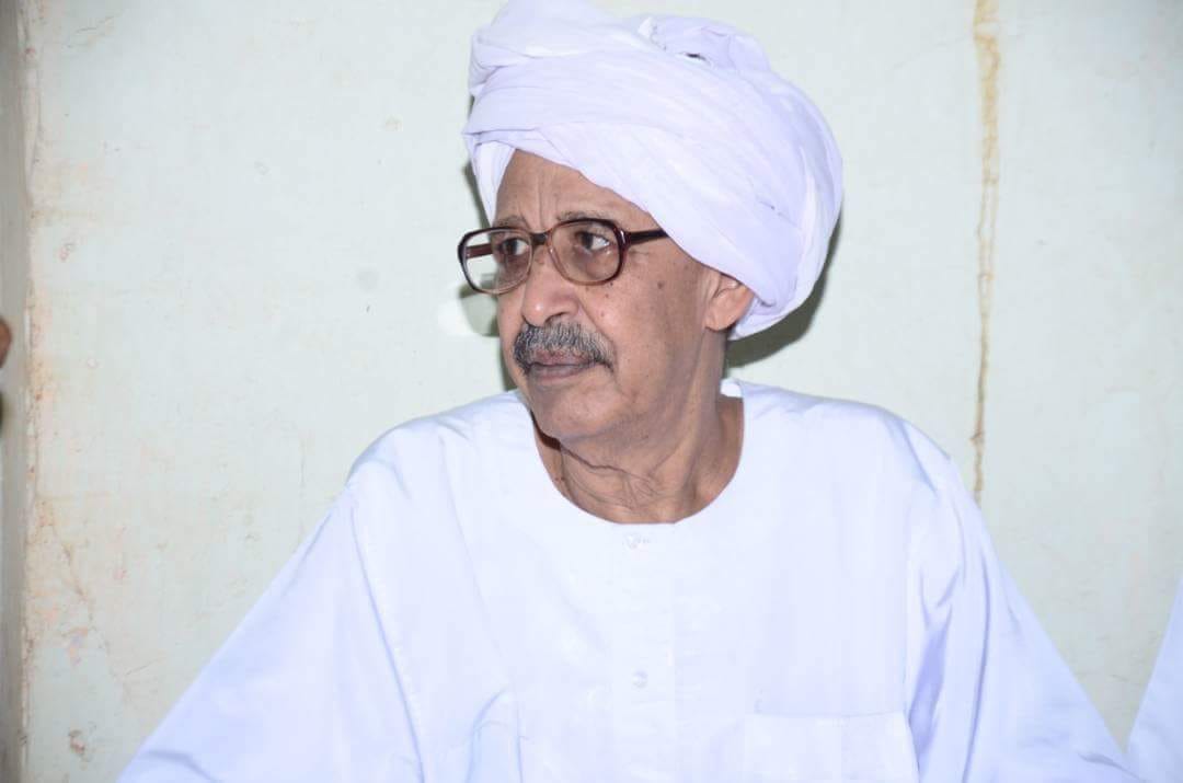 دعا الأمين العام لحزب البعث العربي الاشتراكي، علي الريح الشيخ السنهوري، إلى ما وصفه بـ"استنهاض شامل للأمة العربية" عبر مشروع سياسي يجمع بين مقاومة الاحتلال وتعزيز الديمقراطية، مع طرح مبادرة لتشكيل "جبهة قومية شعبية" تقود التغيير في المنطقة