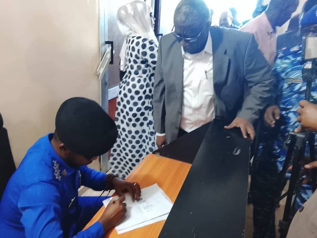 علنت ولاية الجزيرة اليوم الاثنين  استئناف استخراج البطاقة الشخصية في مدينة مدني بعد توقف دام أكثر من ثلاث سنوات، في خطوة اعتُبرت انعكاساً للتعافي والاستقرار الذي تشهده الولاية.