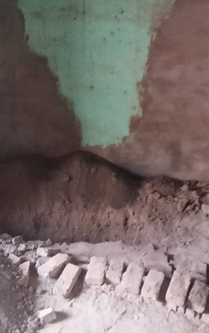 أثارت حادثة نبش قبر وضريح الشيخ الفكي محمد كرجة بقرية الصقيعة شرق ولاية الجزيرة موجة واسعة من الإدانات والاستنكار، بعد أن أدانت الأمانة العامة لهيئة مشايخ الطرق الصوفية بمدينة ود مدني الواقعة بشدة، ووصفتها بأنها انتهاك صارخ لحرمة الأموات وتعدٍ سافر على القيم الدينية والمقدسات الإسلامية.