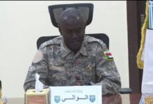 أعلنت لجنة أمن ولاية الخرطوم توقيف 160 أجنبياً مخالفاً لقوانين الإقامة، وتنفيذ رحلة لإعادتهم إلى بلدانهم، وذلك خلال اجتماعها الخميس برئاسة والي الخرطوم أحمد عثمان حمزة لمتابعة خطة تأمين الولاية.