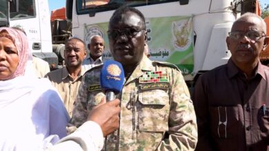 دشّن والي ولاية النيل الأبيض الفريق الركن قمر الدين محمد فضل المولى، الخميس، قافلة مبادرة رئيس مجلس السيادة القائد العام للقوات المسلحة الفريق أول ركن عبد الفتاح البرهان، لدعم أسر شهداء “معركة الكرامة” والنازحين والمتأثرين بالحرب في الولاية.