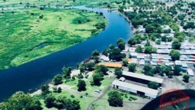 أعربت سفارات كندا وألمانيا وهولندا والنرويج وسويسرا والمملكة المتحدة والولايات المتحدة، في بيان مشترك، الخميس  عن قلقها العميق إزاء تدهور الأوضاع الإنسانية في مقاطعة أكوبو بولاية جونقلي، محملةً الحكومة الانتقالية جزءًا من المسؤولية عن تفاقم الأزمة.