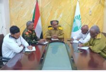 أعلنت لجنة سحب وتجميع المركبات المدمرة جراء الحرب بولاية الخرطوم عن إطلاق خدمة إلكترونية جديدة عبر موقع فيسبوك تحت اسم (المركبات المنهوبة)، تتيح للمواطنين والمؤسسات التعرف على سياراتهم المفقودة والمنهوبة، والتقديم لاستعادتها مجاناً بعد إثبات الملكية.