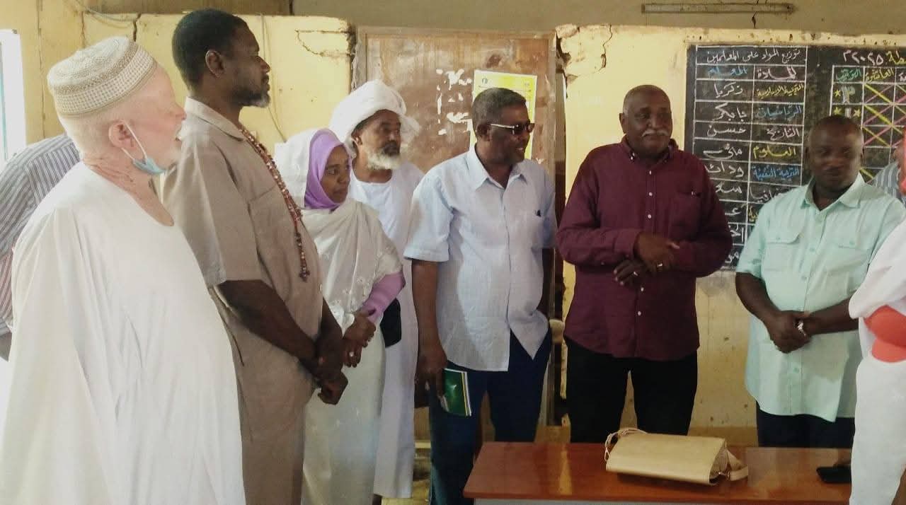 أجرى وفد رفيع من وزارة التربية والتعليم الوطنية بولاية الخرطوم، صباح اليوم الإثنين، زيارة ميدانية إلى مركز التصحيح والكنترول بمحلية جبل أولياء، للوقوف على سير أعمال التصحيح ومتابعة الترتيبات الجارية لإكمال النتائج.