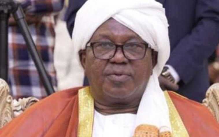 أثار سلطان عموم دار مساليت، سعد بحر الدين، جدلاً واسعًا خلال الاجتماع التحضيري لمؤتمر برلين بشأن السودان، بعد أن وجّه انتقادات حادة للجهات المنظمة، رافضًا بصورة قاطعة أي طرح يساوي بين القوات المسلحة السودانية وما وصفها بـ"المليشيا المتمردة"