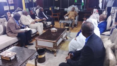 أكد والي ولاية الجزيرة،  الطاهر إبراهيم الخير، أهمية الدور الذي يضطلع به البنك الزراعي السوداني في دعم وتطوير الأنشطة الزراعية والحيوانية بالولاية، مشيداً بإسهاماته في تمويل وتوسيع الإنتاج.