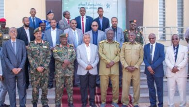 في خطوة تعكس توجهاته التوسعية واستراتيجيته لتعزيز الخدمات المصرفية، افتتح بنك أمدرمان الوطني، الخميس، مبنى فرعه الجديد بمدينة شندي بولاية نهر النيل، وسط حضور رسمي ومجتمعي لافت، في إطار دعم جهود التنمية الاقتصادية وتوسيع مظلة الشمول المالي.