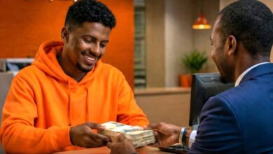 الخرطوم ـ النورس نيوز ـ أعلن بنك النيل جاهزيته الكاملة لانطلاق المرحلة الثانية من حملة تغيير العملة، عبر فروعه في ولايات الخرطوم والجزيرة والنيل الأبيض، إلى جانب فرق ميدانية مخصصة لتسهيل الخدمة للمواطنين.