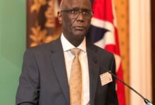 نشرت صحيفة فاينانشال تايمز البريطانية، في عددها الصادر يوم الاثنين 20 أبريل، ردّ السفير بابكر الصديق محمد الأمين، رئيس بعثة سفارة السودان في لندن، على مقال رجل الأعمال السوداني مو إبراهيم الصادر في 13 أبريل الجاري بشأن تطورات الحرب في السودان.