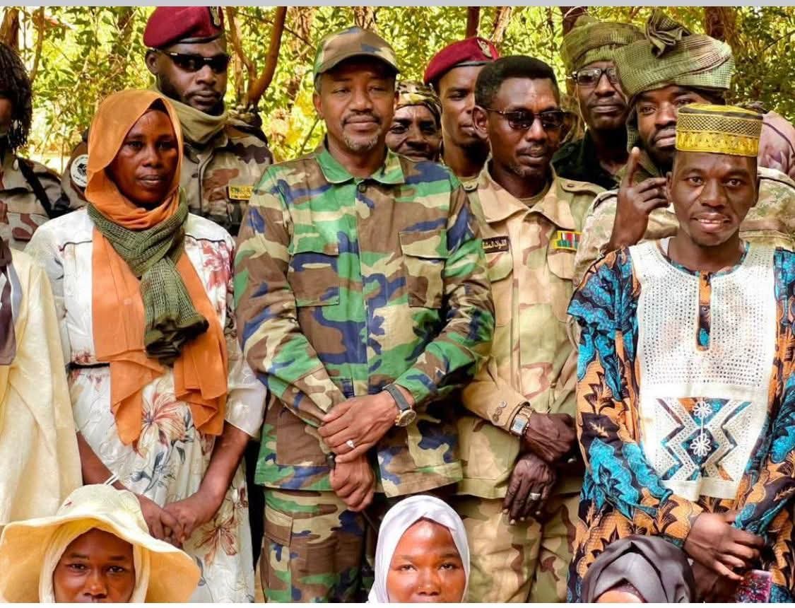 أكد رئيس حركة تجمع قوى تحرير السودان وعضو مجلس السيادة السوداني، عبد الله يحي، الأربعاء، أن قوات الحركة تمضي “بثبات وعزيمة لا تلين” نحو استكمال ما وصفه بـ"مسيرة التحرير الشامل"للبلاد، في وقت تتواصل فيه العمليات العسكرية في عدة جبهات بالسودان.