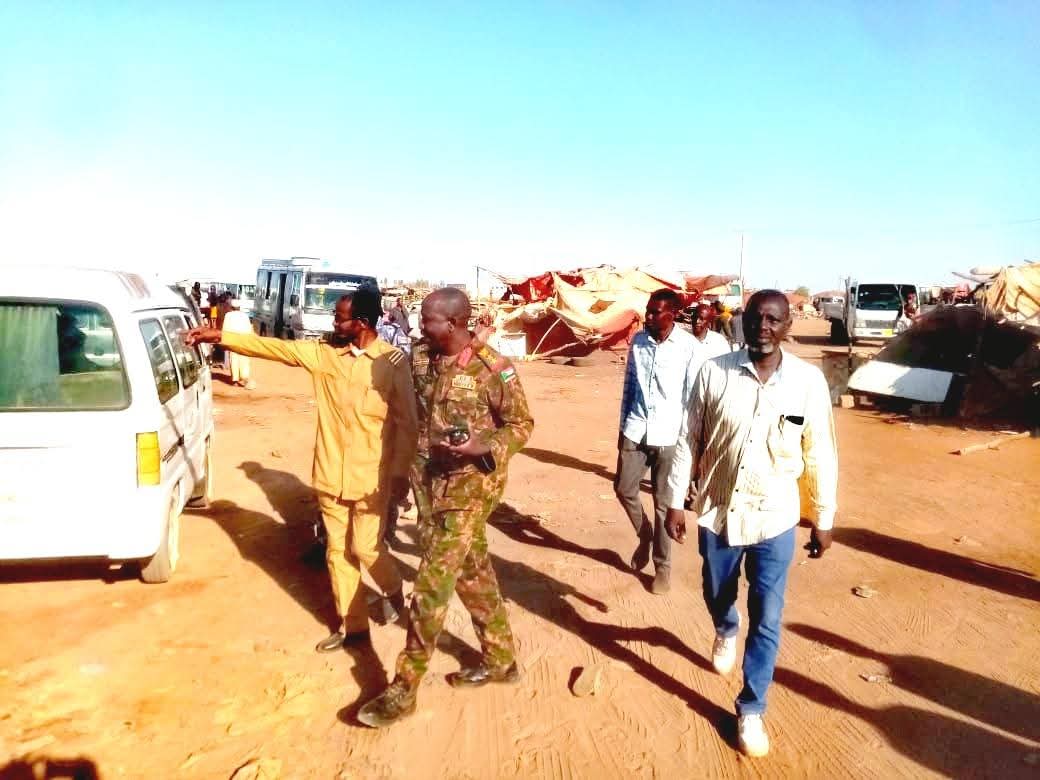 نفذت محلية أم درمان، بتوجيه من المدير التنفيذي  سيف الدين مختار الطاهر، حملة كبرى لإزالة المخالفات والظواهر السالبة بسوق صالحة القيعة جنوب أم درمان، وذلك في إطار قرارات لجنة التنسيق الأمني بالمحلية الهادفة إلى تعزيز الأمن العام ومحاربة الجريمة والتعديات على الطرقات.