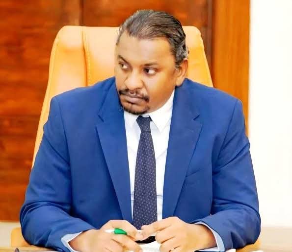 بحث وزير الدولة بوزارة المالية السوداني المستشار محمد نور عبد الدائم، مع المدير العام للمنظمة العربية للتنمية الزراعية البروفيسور إبراهيم آدم أحمد الدخيري، خطط وبرامج دعم إعادة الإعمار في القطاع الزراعي.